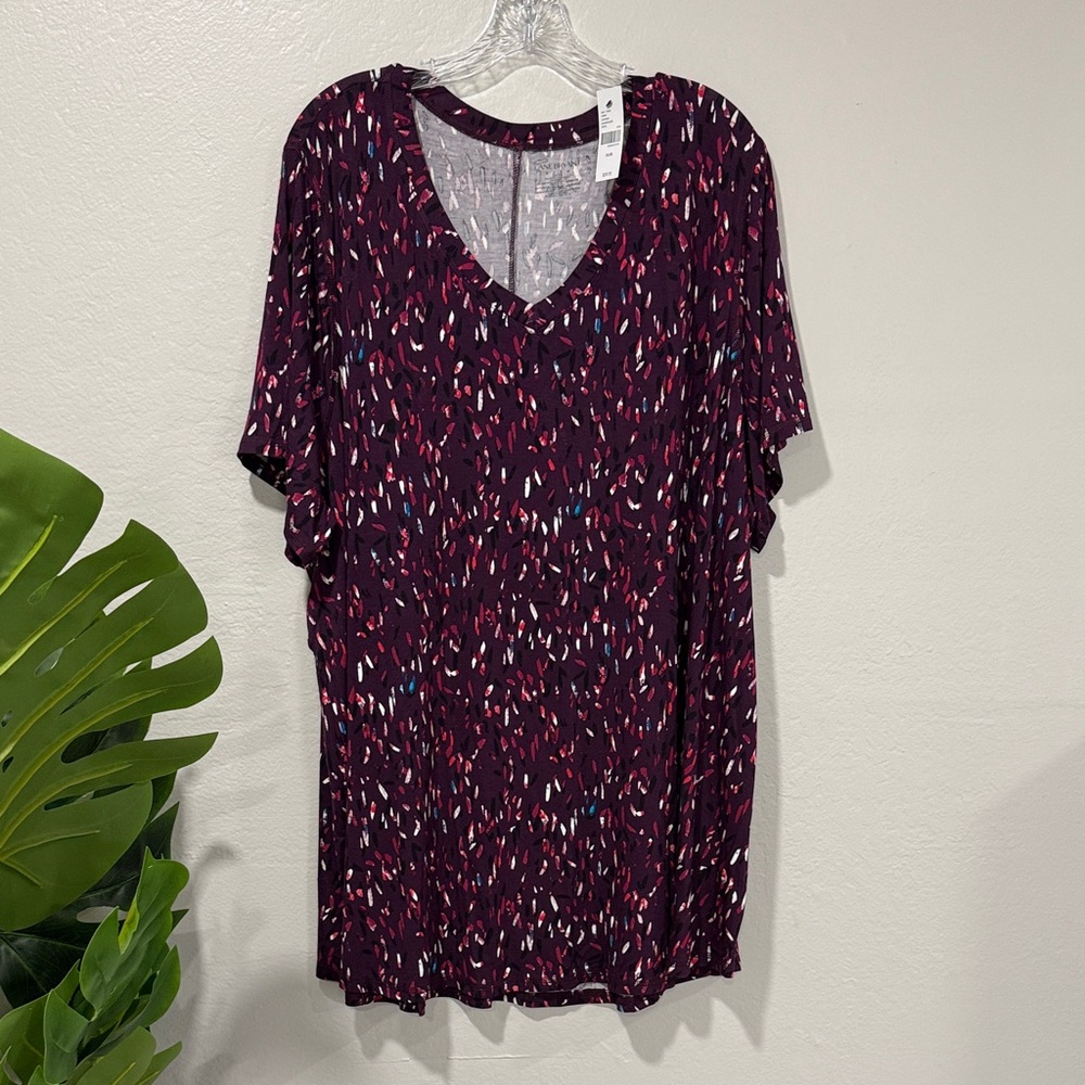 NWT Lane Bryant Short Sleeve V-Neck Top - Purple Print plus size 26/28